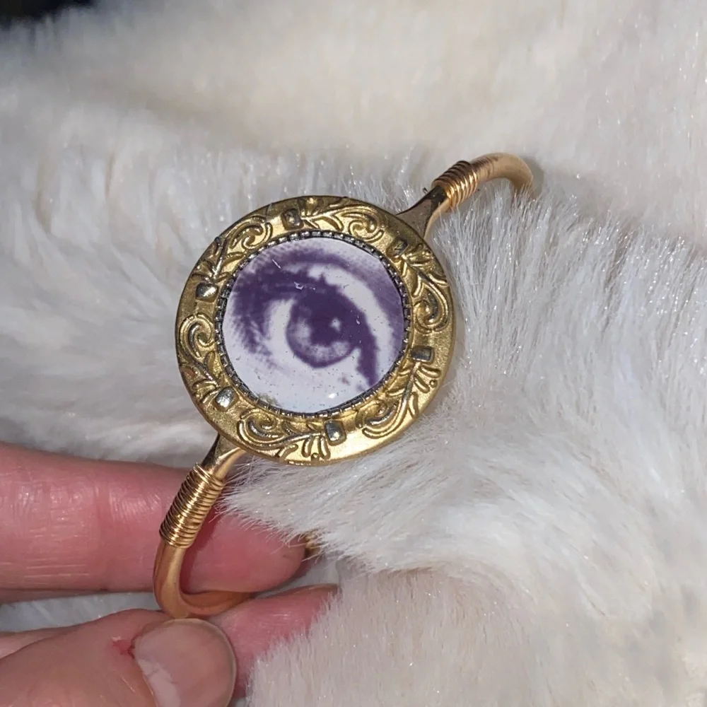 Fornasetti inspired Gold evil eye protection Bracelet - Picture 5 of 5